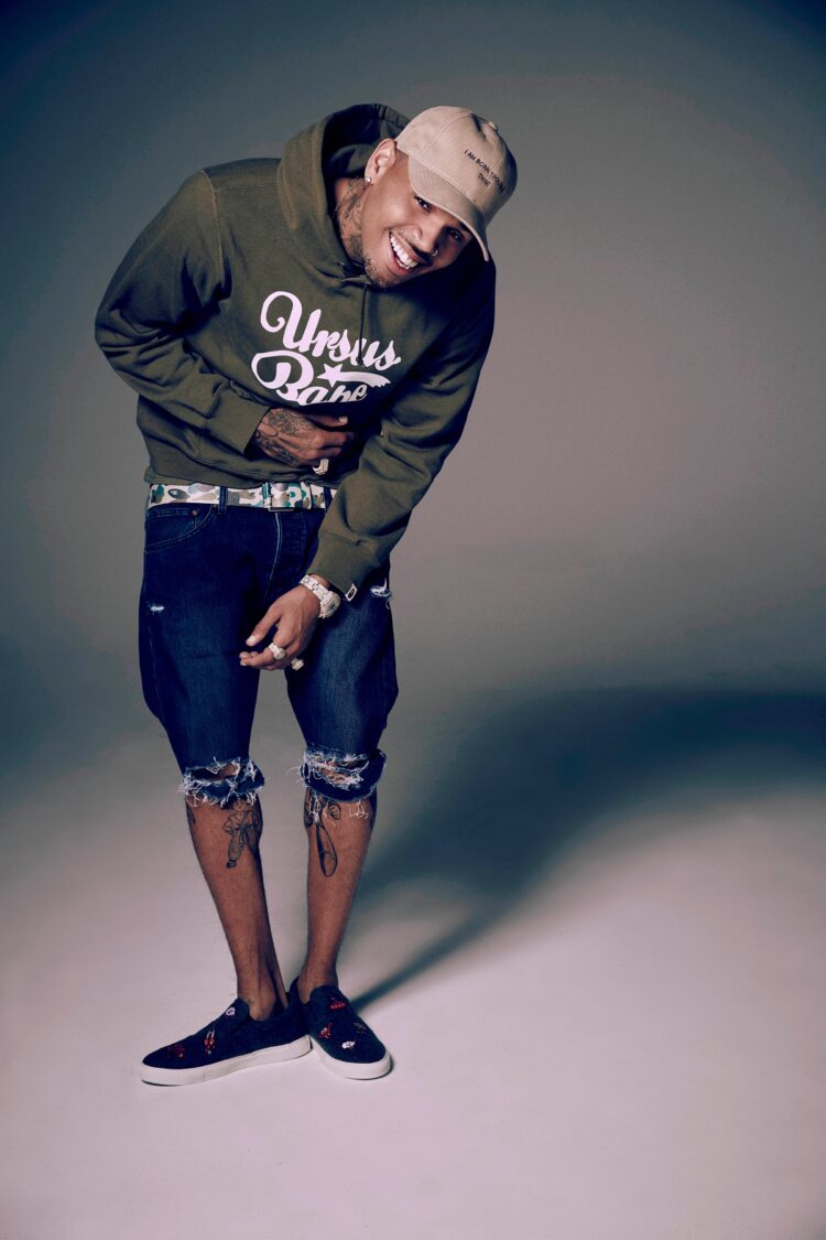 Chris Brown Warm Embrace, 2022 Tour