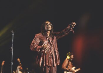 Raphael Saadiq of tony toni toné