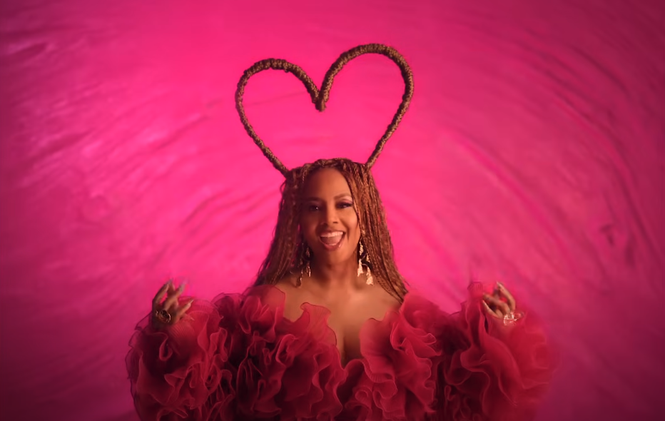 Lalah Hathaway