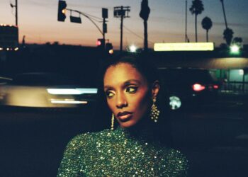 Mereba's The Breeze Grew a Fire album cover