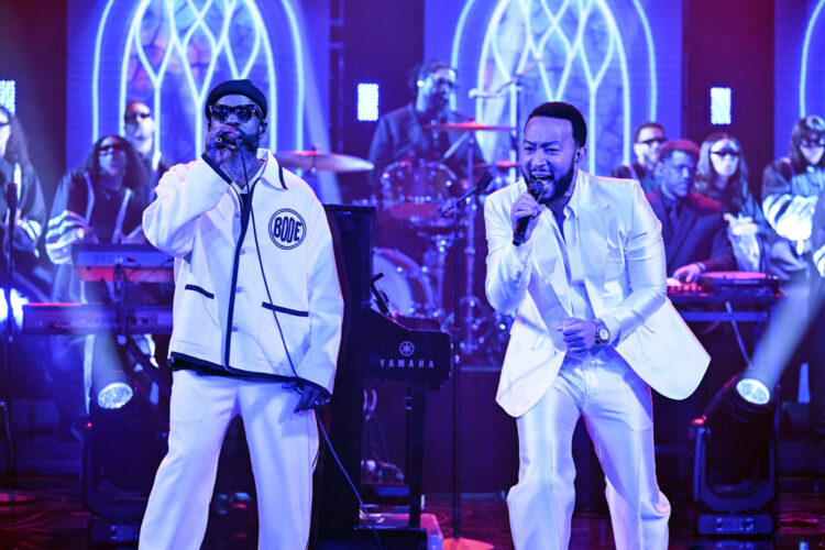 Black Thought and The Roots perform "Used To Love U" with John Legend on The Tonight Show