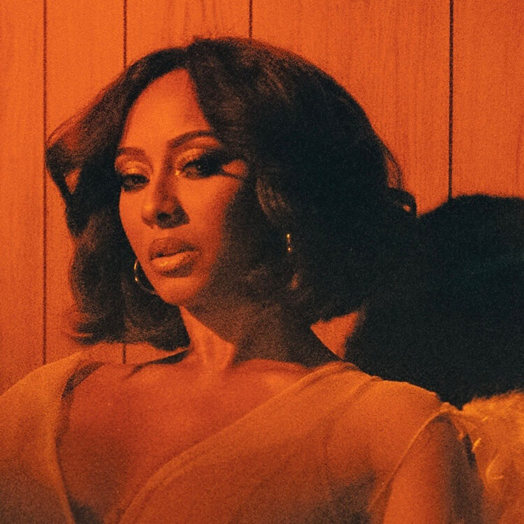 Keri Hilson's "Bae" single cover.
