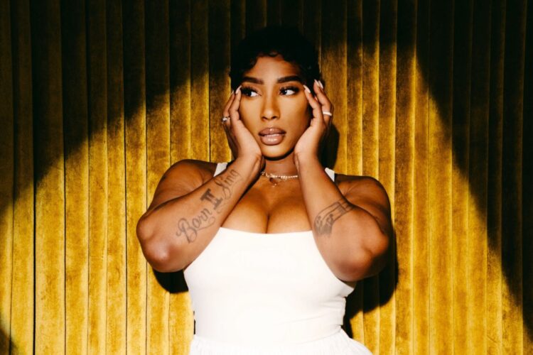 A photo of R&B singer Bee-B