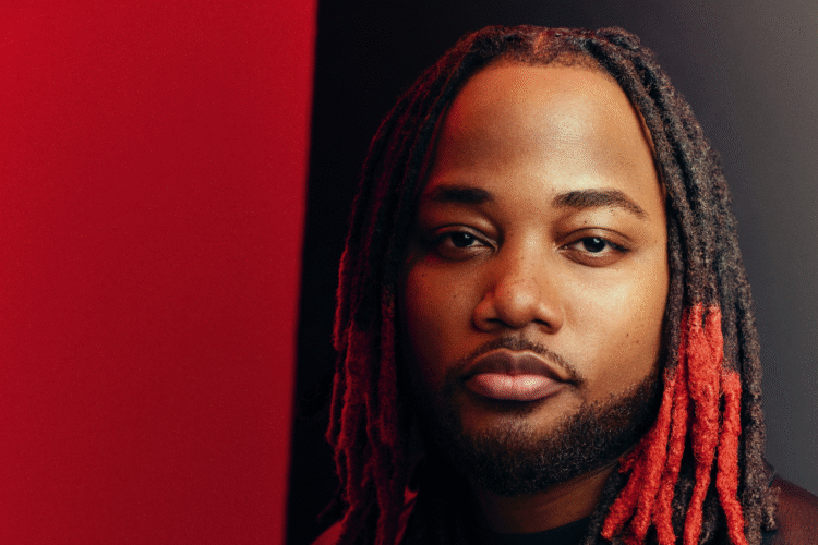 A photo of Leon Thomas
