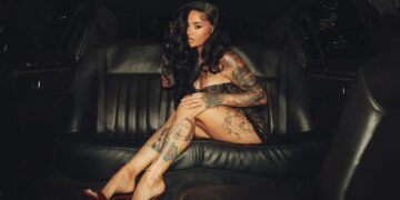 Kehlani's Folded artwork