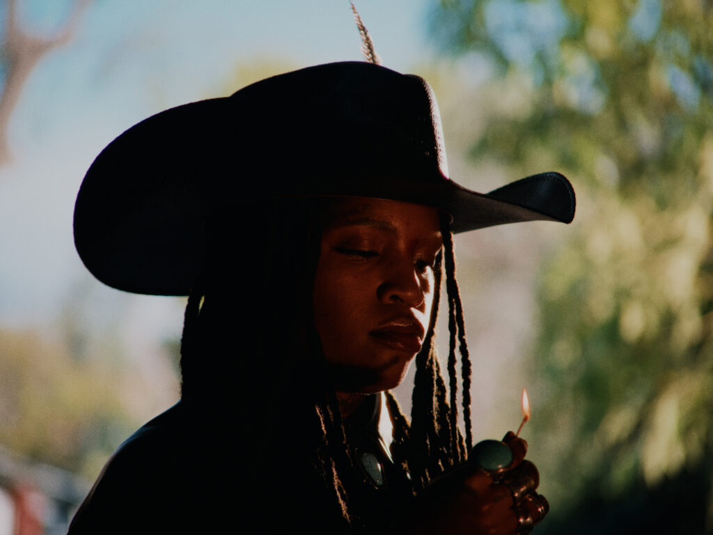 Ambré Releases New Song ‘She’ Ambré Releases New Song ‘She’